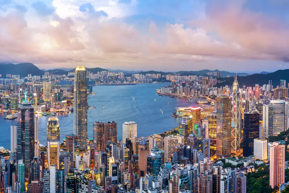 Hong Kong Aufenthalt durch Investition